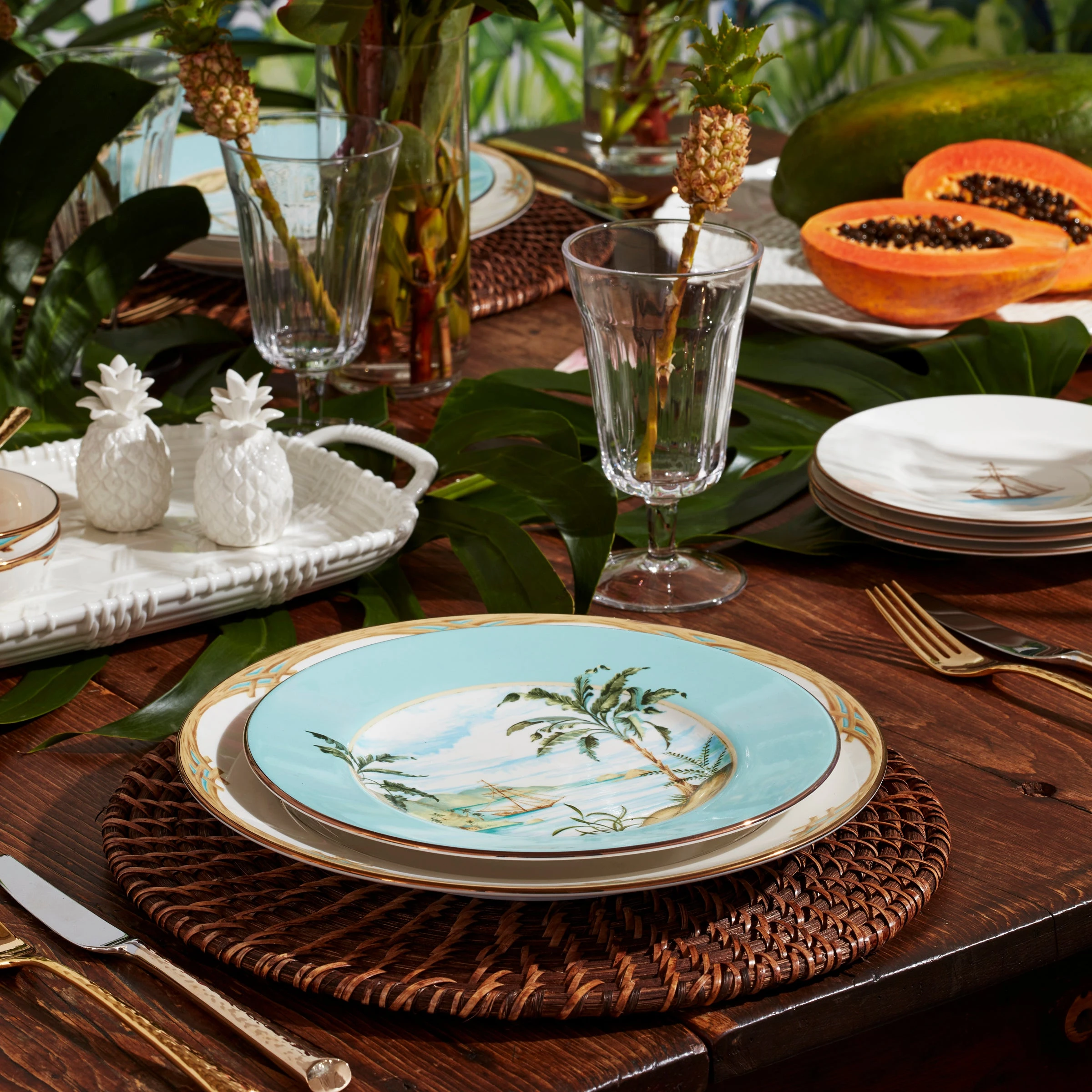 Lenox British Colonial Tradewind Accent Plate 4 Lenox British Colonial Tradewind Accent Plate - Image 2