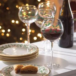 Lenox Holiday 4-Piece Wine Glass Set -Lenox Shop 856101 w2 a28971de c911 45be b3e6 3ddfd8a41a7b