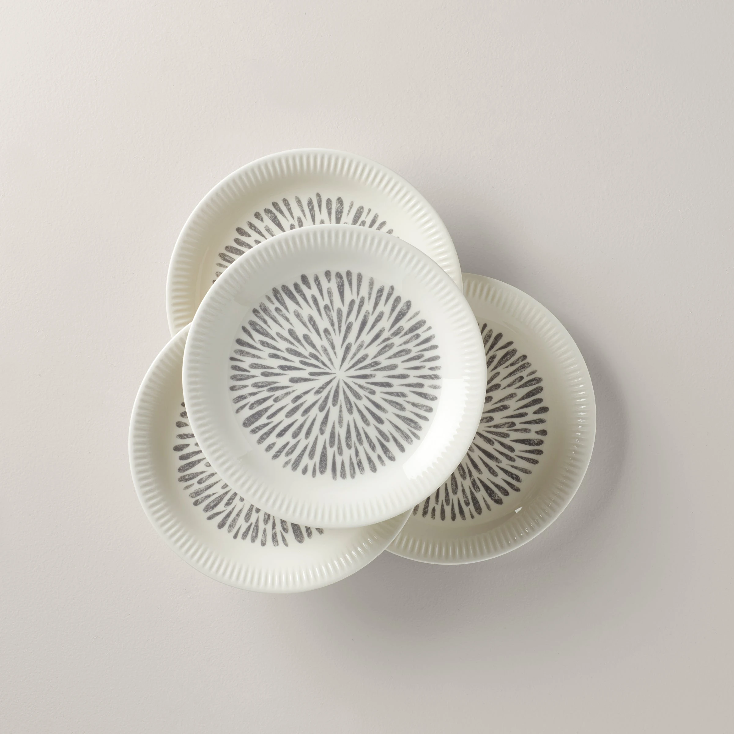 Lenox Profile Porcelain 4-Piece Accent Plate Set 4 Lenox Profile Porcelain 4-Piece Accent Plate Set - Image 2