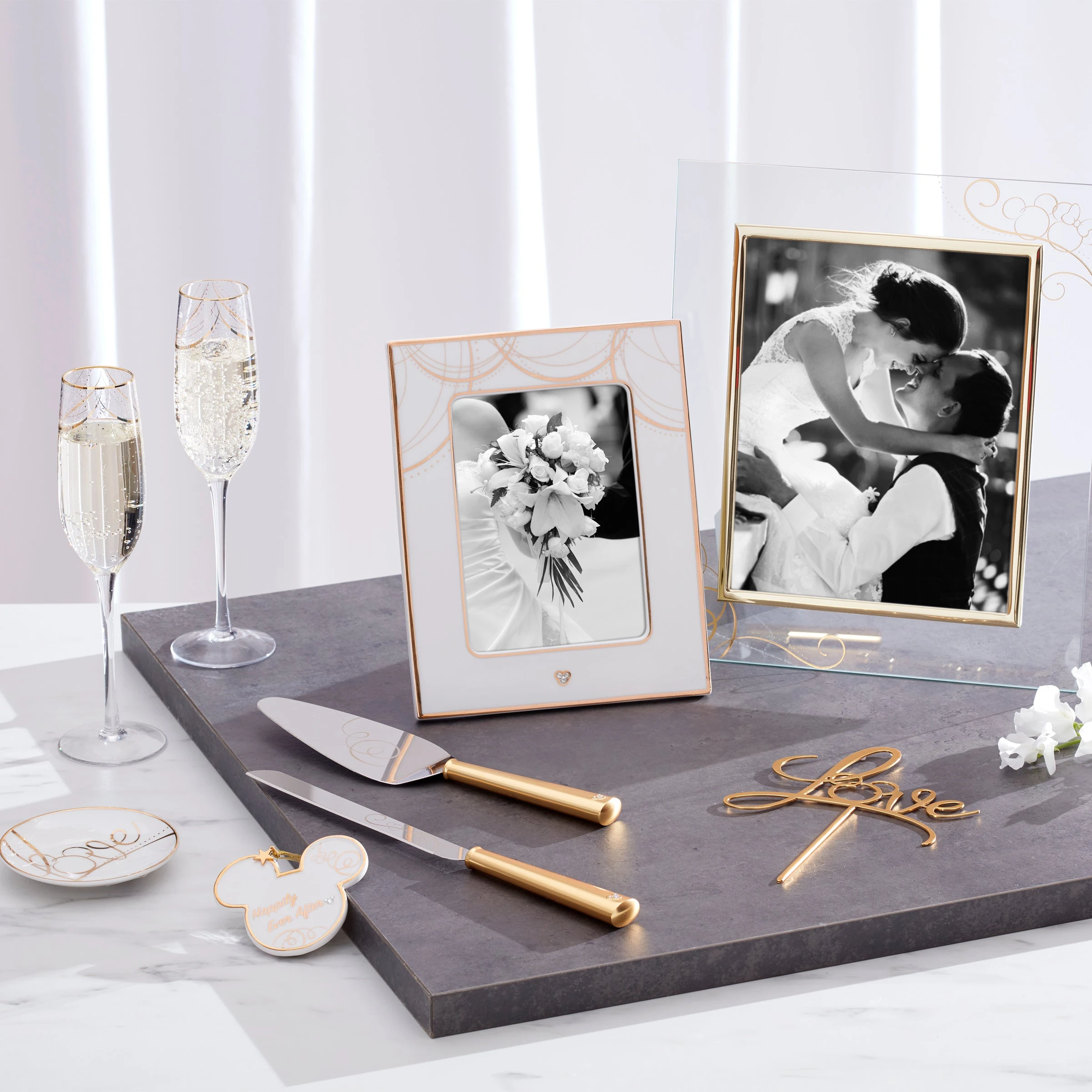 Lenox Disney Bridal Dessert Set 4 Lenox Disney Bridal Dessert Set - Image 2