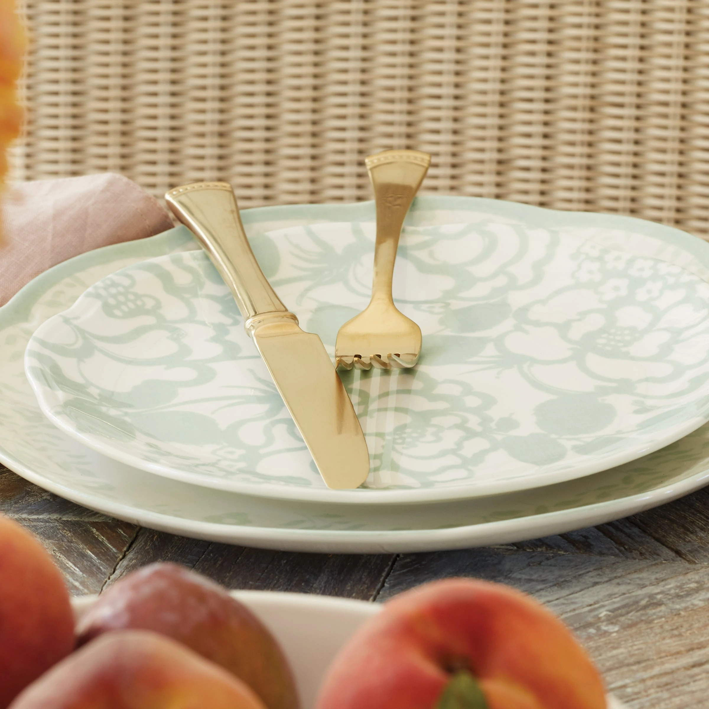 Lenox Butterfly Meadow Cottage 12-Piece Dinnerware Set 15 Lenox Butterfly Meadow Cottage 12-Piece Dinnerware Set - Image 13