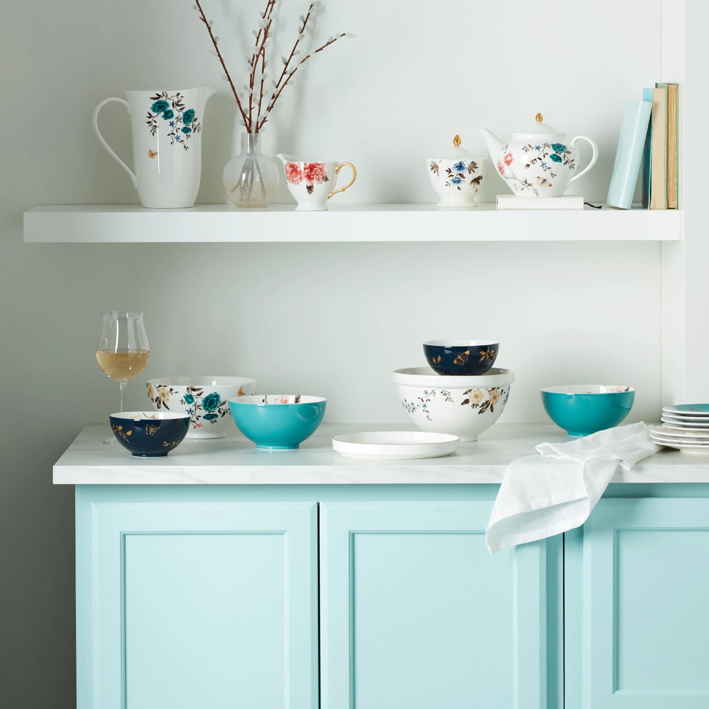 Lenox Sprig & Vine Luna Nesting Dinnerware Set 9 Lenox Sprig & Vine Luna Nesting Dinnerware Set - Image 7