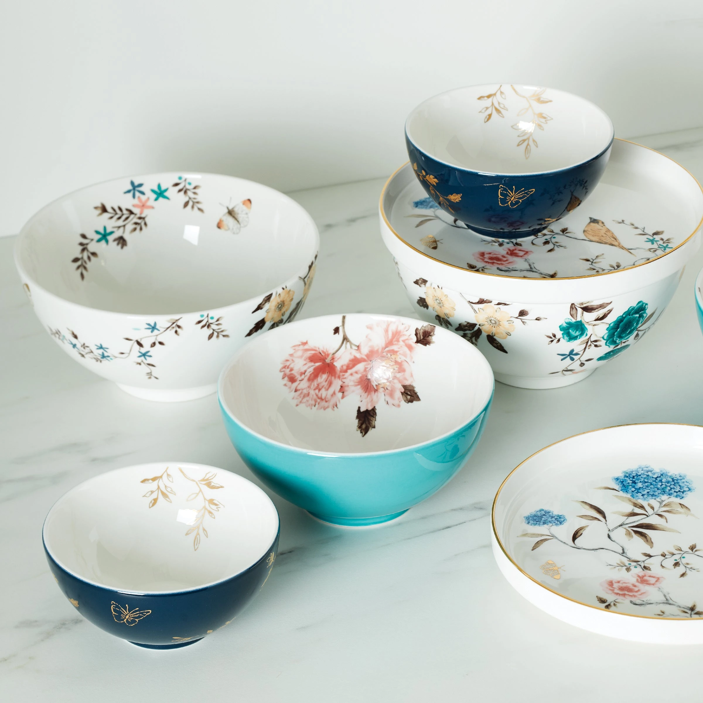 Lenox Sprig & Vine Luna Nesting Dinnerware Set 10 Lenox Sprig & Vine Luna Nesting Dinnerware Set - Image 8
