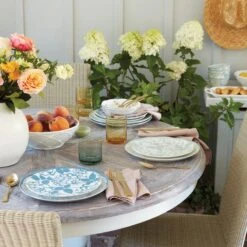 Lenox Butterfly Meadow Cottage 16-Piece Dinnerware Set -Lenox Shop 894275 894277 877880 894087 894088 LNP S22 FEA 2 1ff986e9 09bb 4924 96bb 33f3feda1313