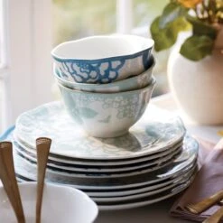 Lenox Butterfly Meadow Cottage 4-Piece Dinner Plates -Lenox Shop 894277 w13 27e6acf5 a446 4599 833a aa9498c0d781