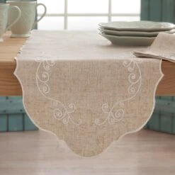Lenox French Perle Linen Runner
