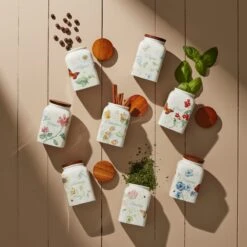 Lenox Butterfly Meadow Baking Spice Jars, Set Of 4 -Lenox Shop 895243 895242 LNP S23 FEA 1 096d8f0b 723e 47bc 8469 d9ff88cec09a