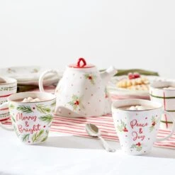 Lenox Bayberry Teapot -Lenox Shop 895261 895263 LHOL 23 FEA 1 725ab6e8 17d7 4da4 8a87 f382c90096e2